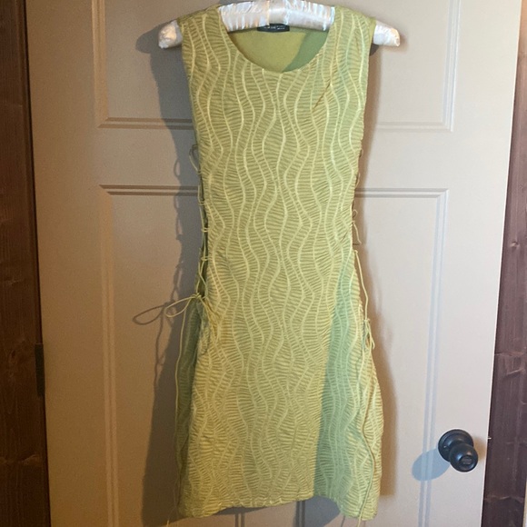 open side adjustable tie dress - Picture 5 of 9